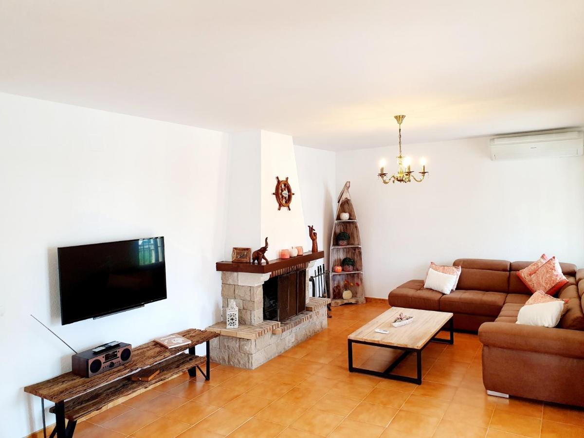 New Holiday House "Casa Mialina" With Private Pool, 300M To Beach Cambrils Dış mekan fotoğraf