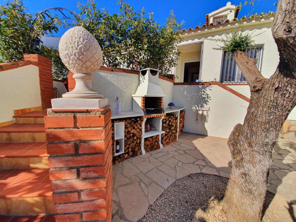 New Holiday House "Casa Mialina" With Private Pool, 300M To Beach Cambrils Dış mekan fotoğraf