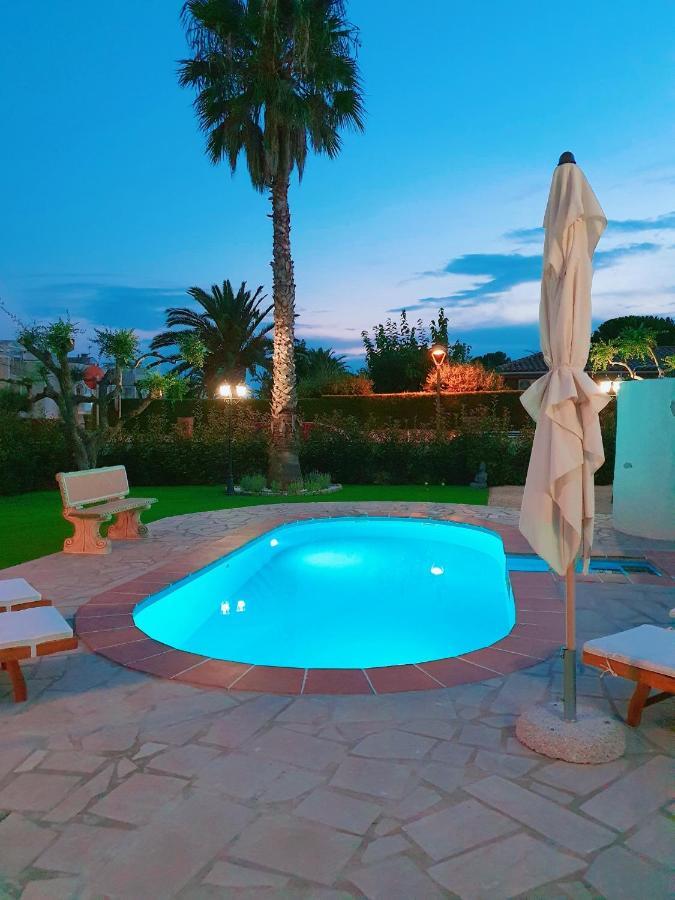 New Holiday House "Casa Mialina" With Private Pool, 300M To Beach Cambrils Dış mekan fotoğraf