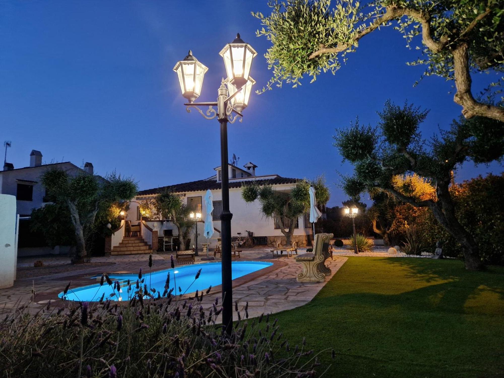 New Holiday House "Casa Mialina" With Private Pool, 300M To Beach Cambrils Dış mekan fotoğraf